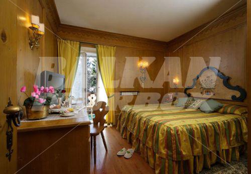 holiday in Menardi