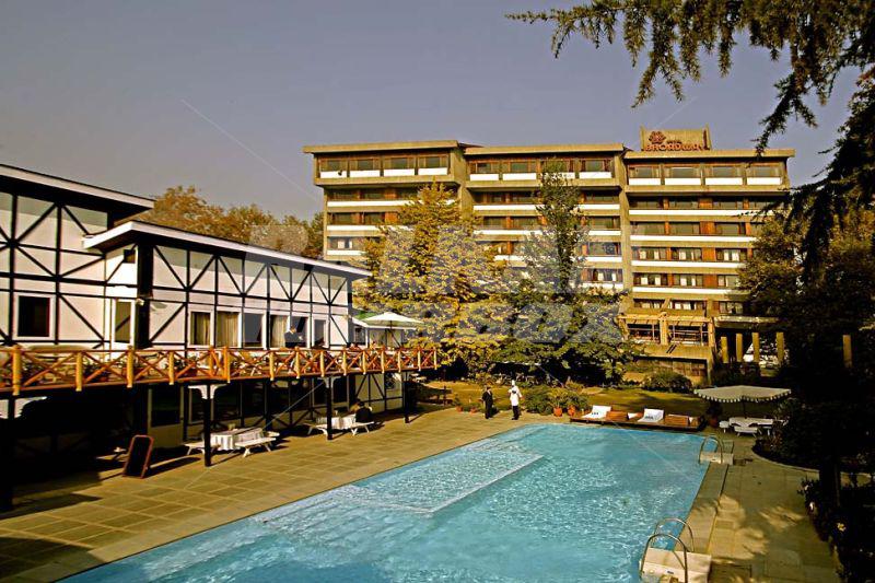 holiday in  Broadway Srinagar