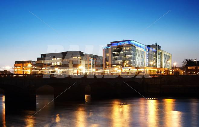 почивка в  Limerick Strand