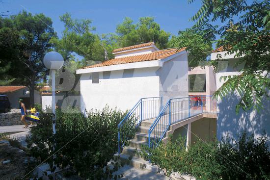holiday in Lina Apartments