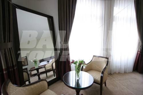 почивка в Golden Tulip Terminus