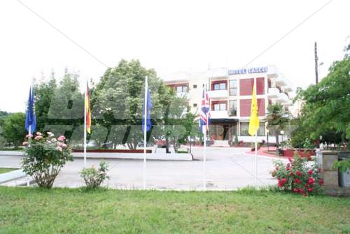 holiday in Villa Tasko