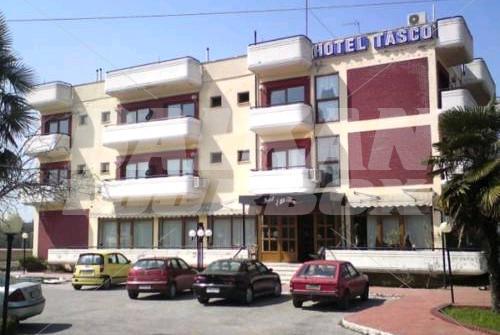 holiday in Villa Tasko