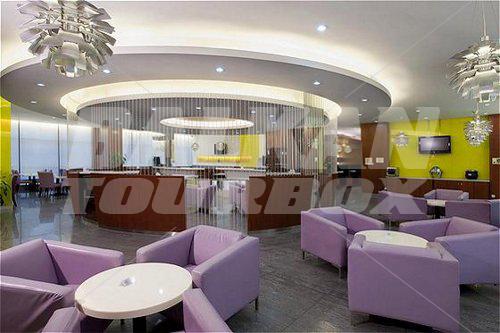 почивка в Holiday Inn Express Luohu
