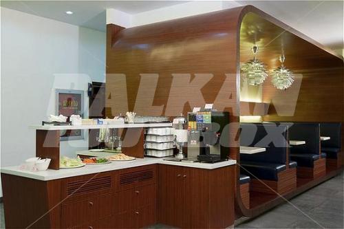 почивка в Holiday Inn Express Luohu