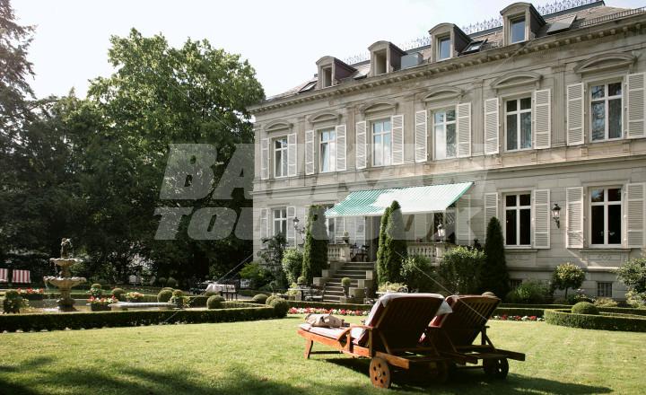 почивка в  Belle Epoque