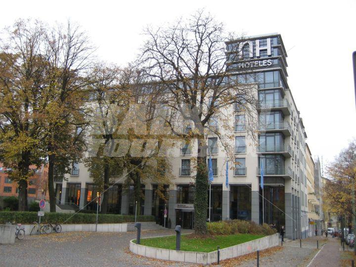 почивка в  NH Berlin Alexanderplatz