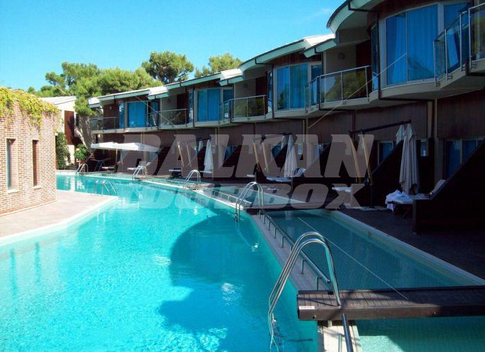 holiday in Rixos Sungate