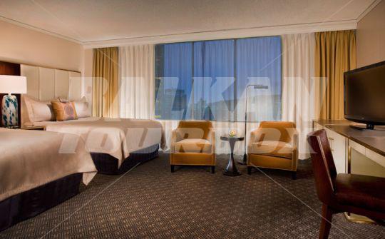 почивка в Omni Mont Royal