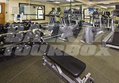 почивка в Courtyard by Marriott Richmond West