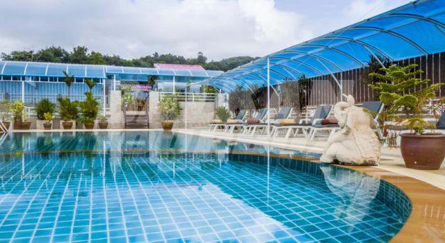 почивка в Sunshine Patong Resort