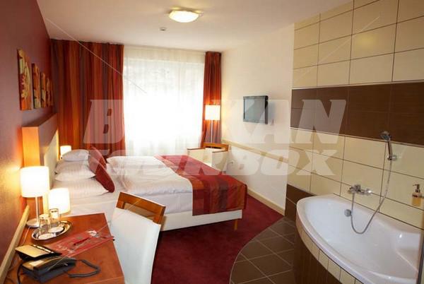 holiday in City Inn Hotel