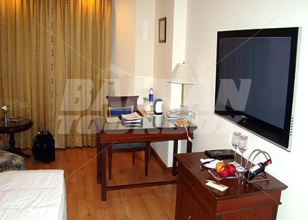 holiday in Vassant Continental