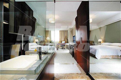 holiday in Crowne Plaza