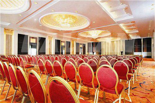 holiday in Crowne Plaza