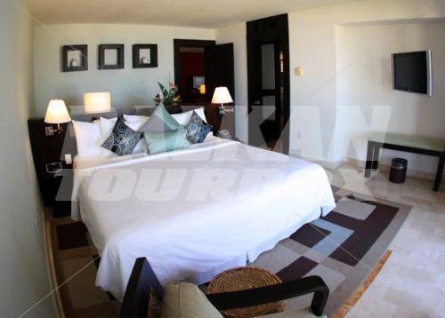 почивка в Melia Cabo Real All Inclusive Beach and Golf Resort