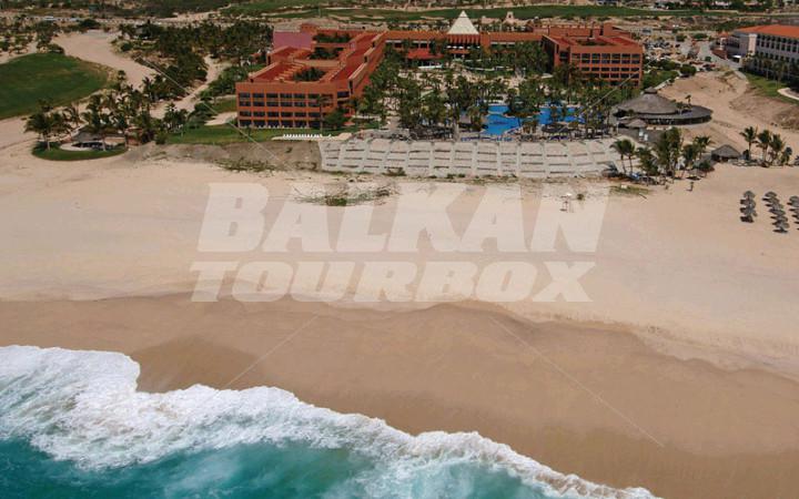 почивка в  Melia Cabo Real All Inclusive Beach and Golf Resort