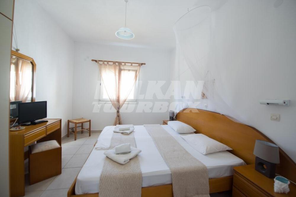 holiday in S and C Kosmos Beach Resort - Roda