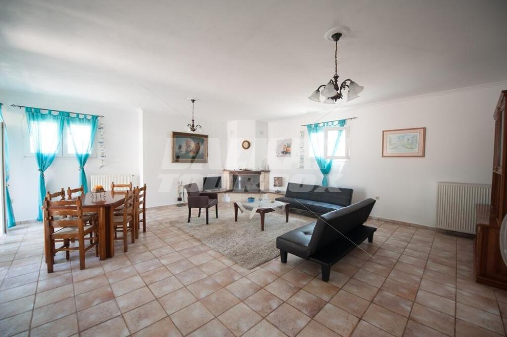 holiday in S and C Kosmos Beach Resort - Roda