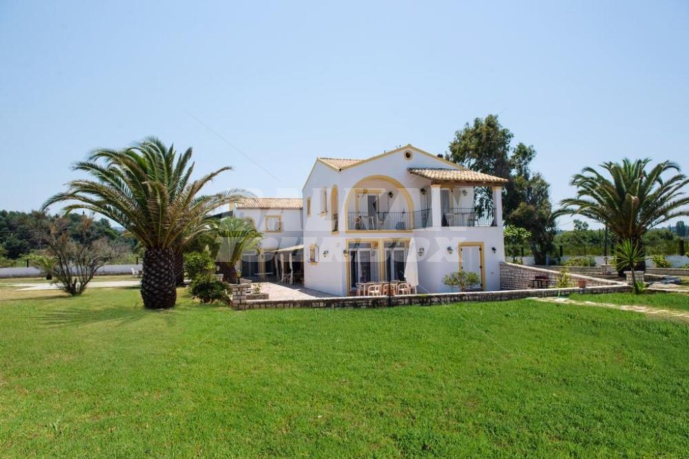holiday in S and C Kosmos Beach Resort - Roda