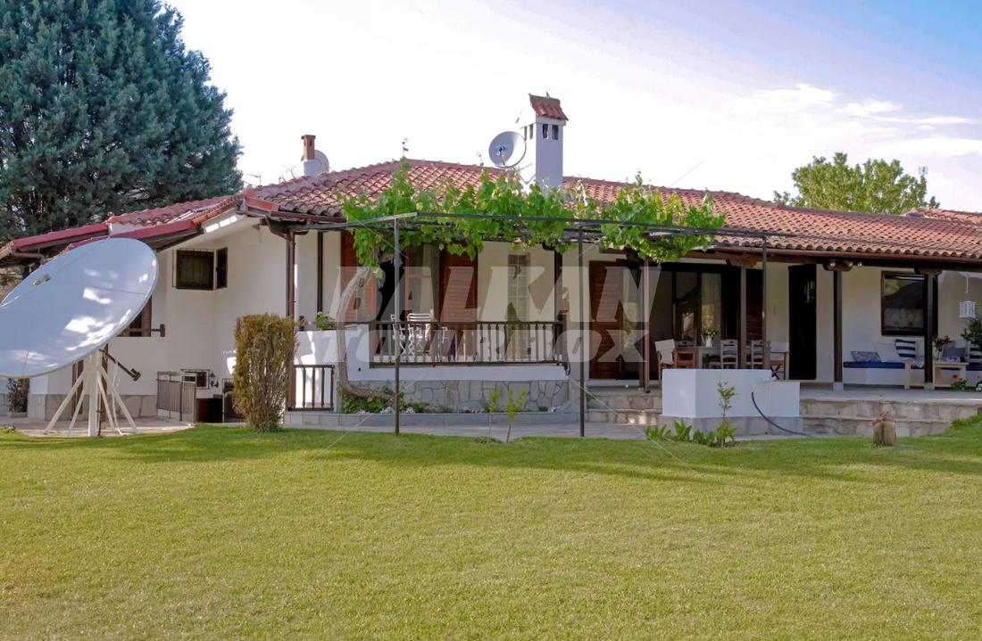 почивка в  Villa Alex - Siviri