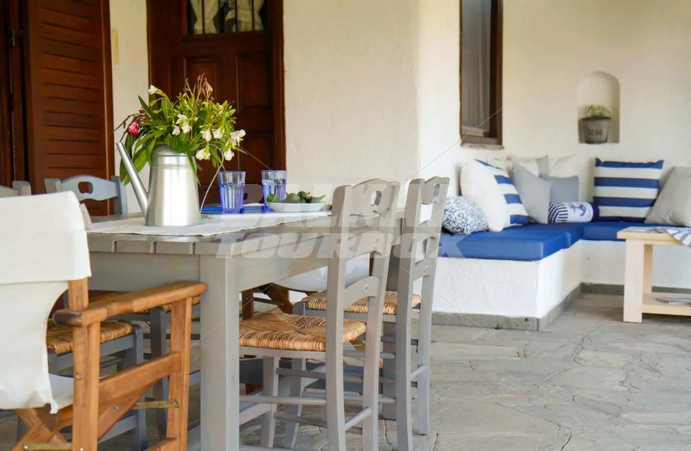 почивка в Villa Alex - Siviri