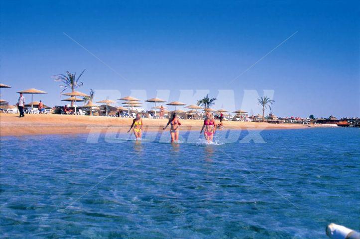 holiday in Steigenberger Al Dau Club