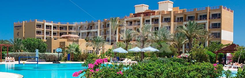holiday in  Steigenberger Al Dau Club