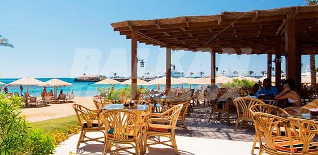 holiday in Steigenberger Al Dau Club