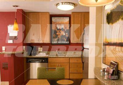 почивка в Residence Inn by Marriott Orlando Airport