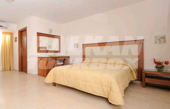 holiday in Cretan Garden