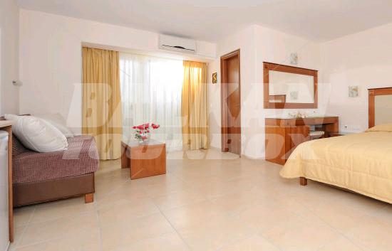 holiday in Cretan Garden