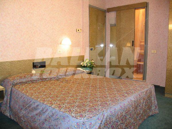 почивка в  Hotel Garibaldi 