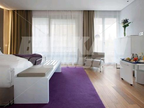 holiday in NH Eurobuilding