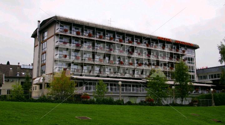 почивка в Jelovica