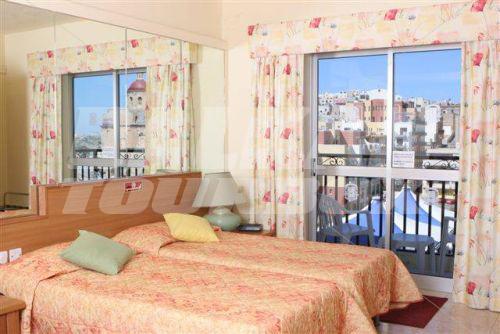 holiday in Pergola Club Hotel and Spa
