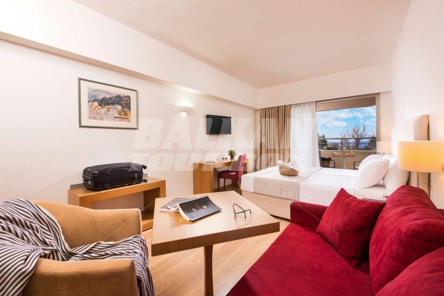 почивка в Kassandra Palace