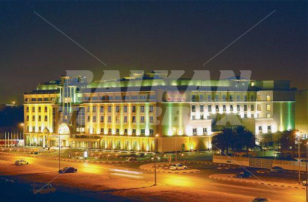 почивка в  Moevenpick Bur Dubai