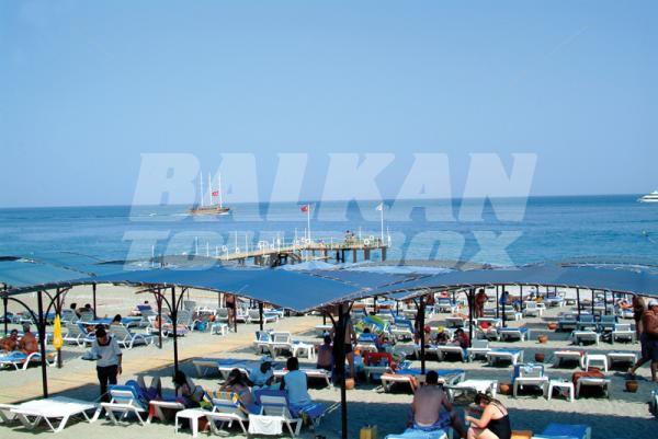 holiday in Sailor's Beach Club