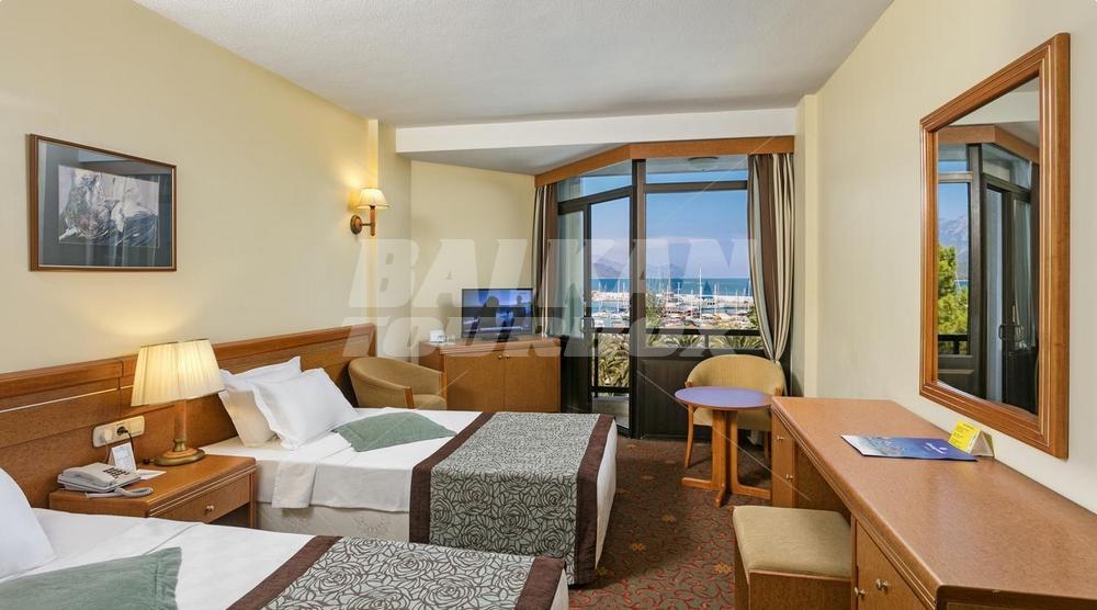 почивка в Ozkaymak Kemer Marina