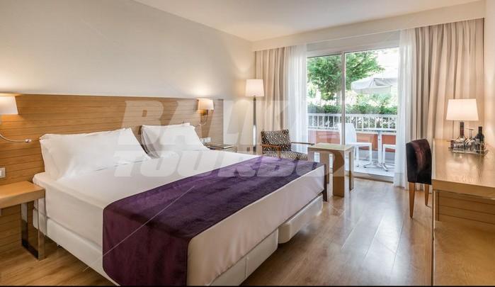 holiday in NH Hesperia Ciutat Mallorca