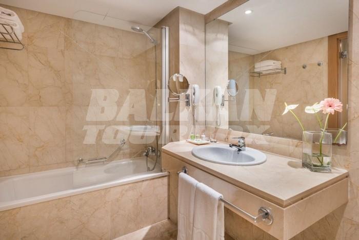 holiday in NH Hesperia Ciutat Mallorca