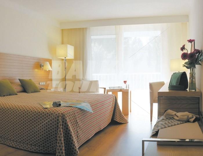 holiday in NH Hesperia Ciutat Mallorca