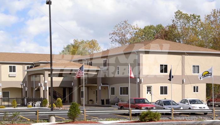 почивка в  Days Inn and Suites Niagara Falls/Buffalo