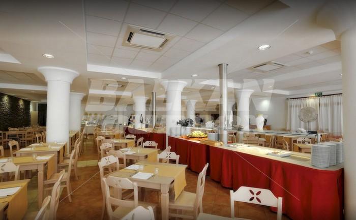 почивка в Eden Village Cala Della Torre