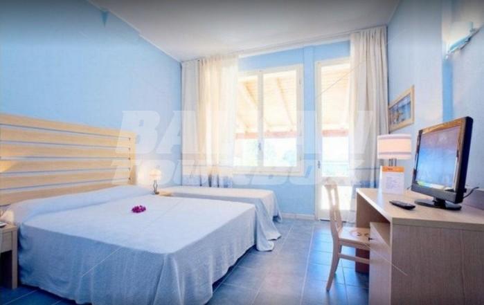 почивка в Eden Village Cala Della Torre