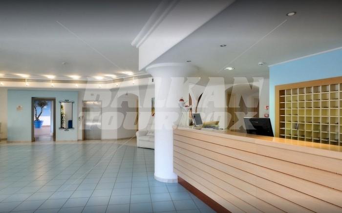 почивка в Eden Village Cala Della Torre