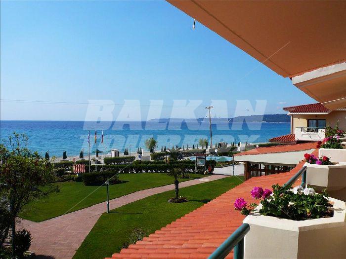 почивка в Possidi Holidays
