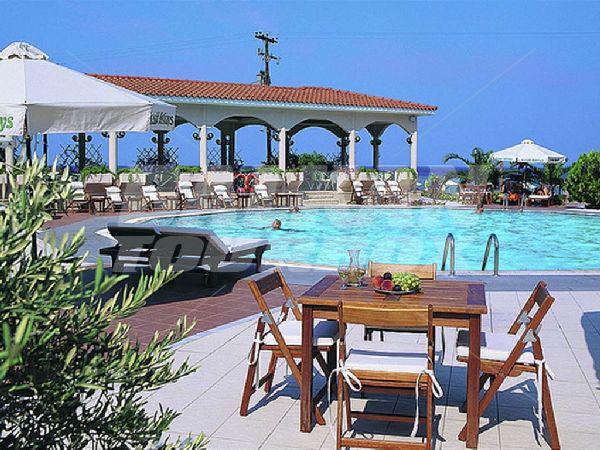 почивка в Possidi Holidays