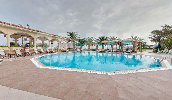 почивка в Possidi Holidays